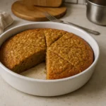 Gâteau flocon d’avoine régime fait maison dans une cuisine familiale