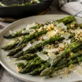 Asperges vertes poêlées au parmesan et citron - Facile fait maison