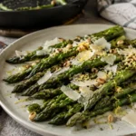 Asperges vertes poêlées au parmesan et citron - Facile fait maison