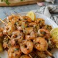 Brochettes de crevettes ail citron - Facile fait maison