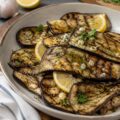 Aubergines grillées à la méditerranéenne - Facile fait maison