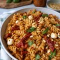 Pâtes froides au pesto rosso - Facile fait maison