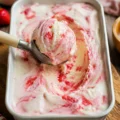 Crème glacée vanille fraise - Facile fait maison