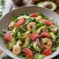 Salade avocat pamplemousse crevettes - Facile fait maison