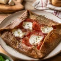 Galette de sarrasin tomate et chèvre frais - Facile fait maison