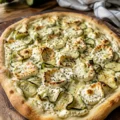 Pizza blanche courgettes et chèvre - Facile fait maison